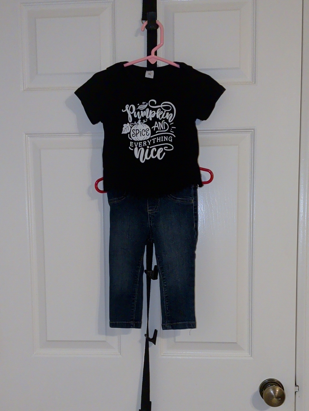 Toddlers Fall 🍁 🍂 T-shirt & Dark Blue Kids Denim Jeans